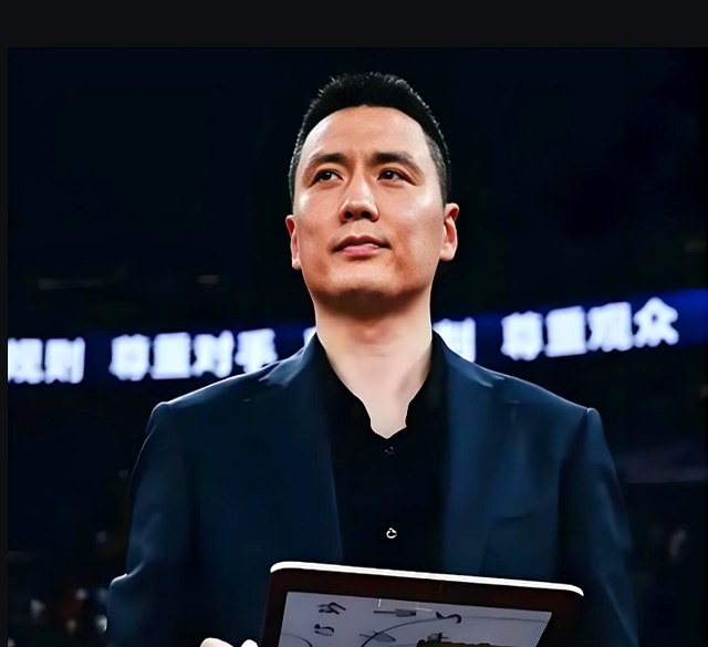 关于C9观众热烈欢呼!,Faker迎来十二赛季出色发挥全场沸腾不已的信息 关于C9观众热烈欢呼!,Faker迎来十二赛季出色发挥全场沸腾不已的信息