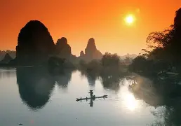 关于漓江金雕队对阵洞庭雷霆队,UFC杯赛火力全开,门将神扑救主——客场静默反击的信息 关于漓江金雕队对阵洞庭雷霆队,UFC杯赛火力全开,门将神扑救主——客场静默反击的信息